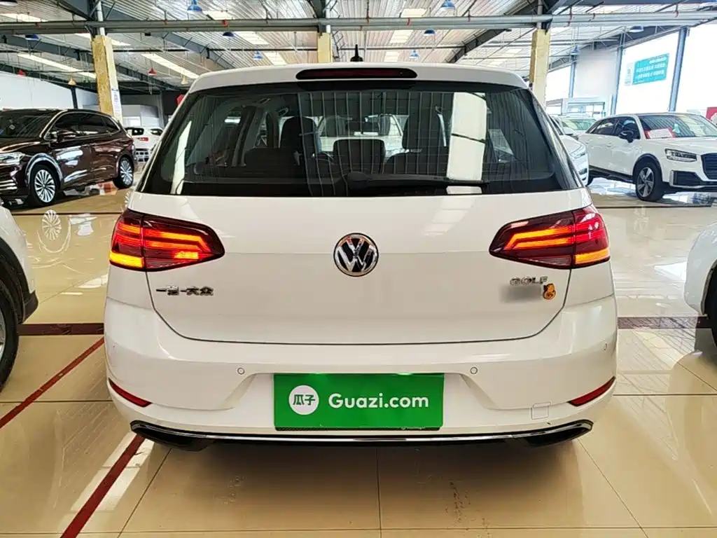 Volkswagen Golf 2020