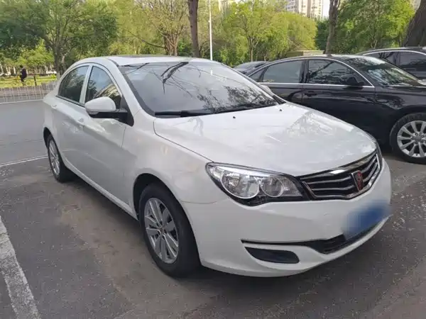 Roewe 350 2015
