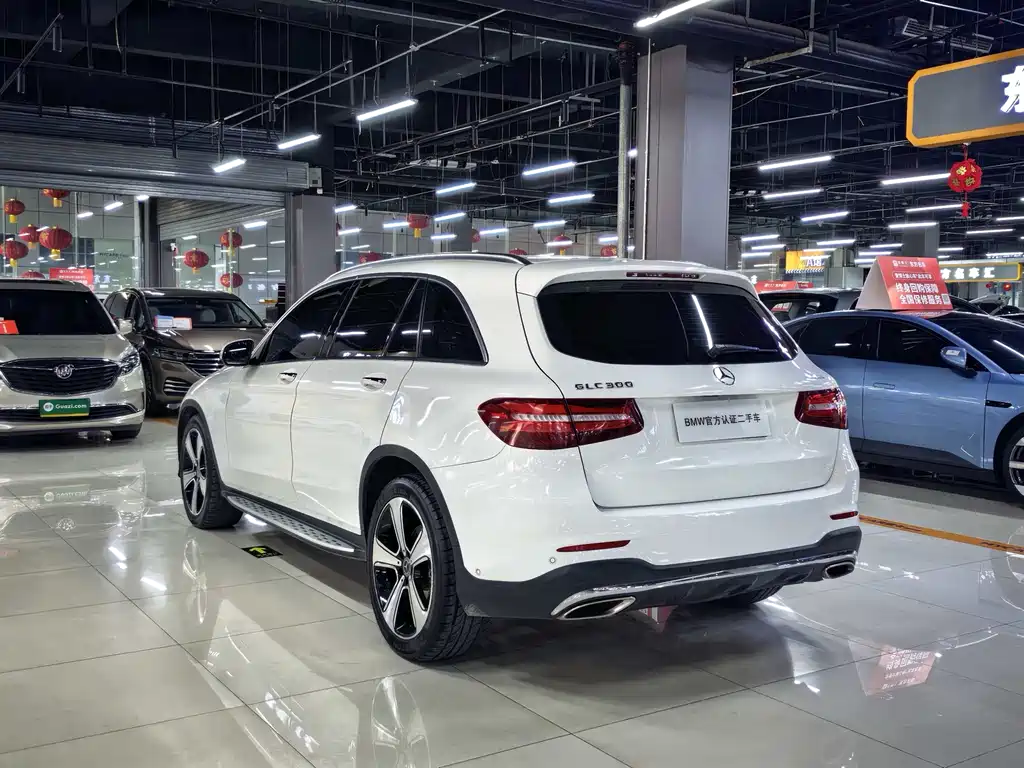 Mercedes-Benz GLC 2019 — фото 17