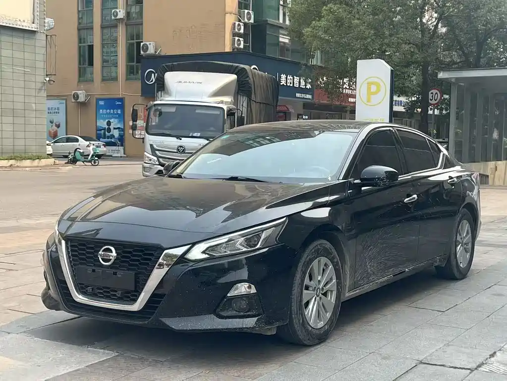 Nissan Teana 2019 — фото 1