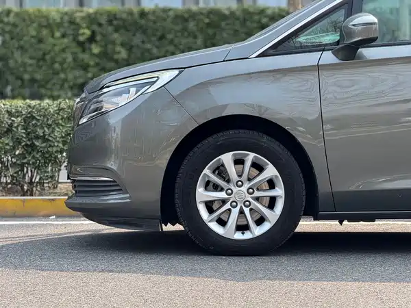 Buick GL8 2017