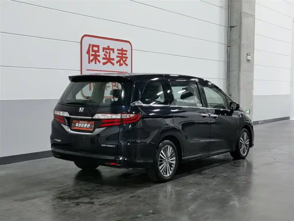 Honda Odyssey 2019 — фото 2