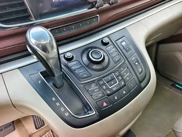 Buick GL8 2015