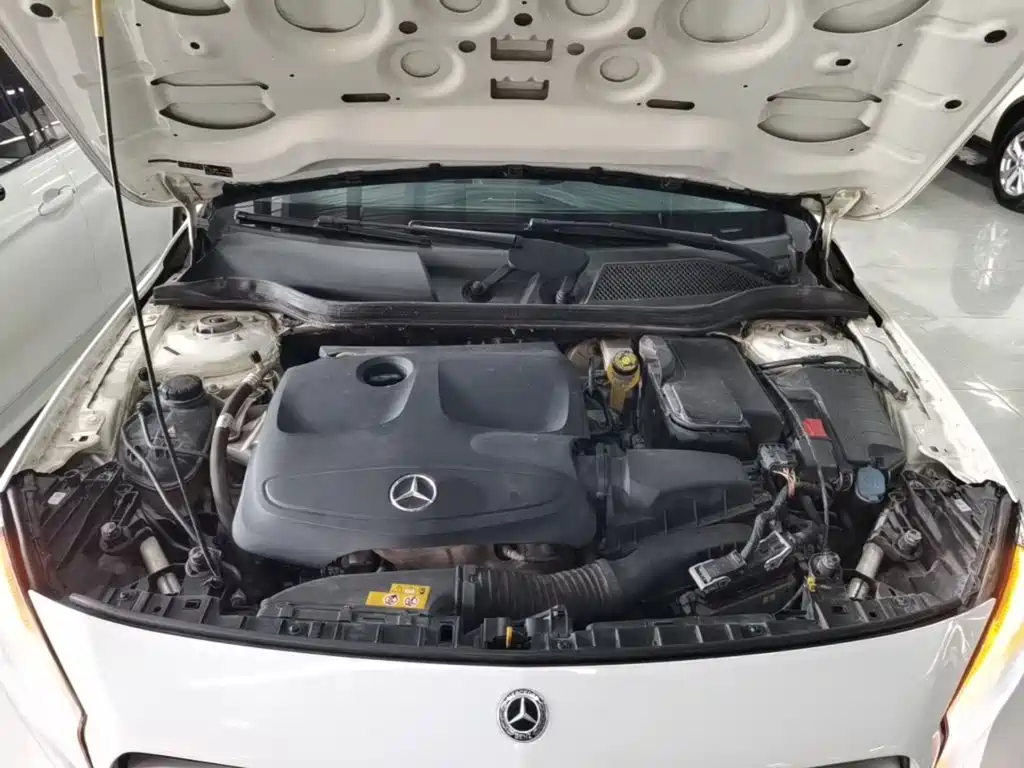 Mercedes-Benz GLA 2018 — фото 20