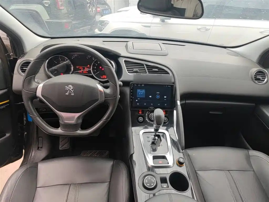 Peugeot 3008 2015 — фото 10