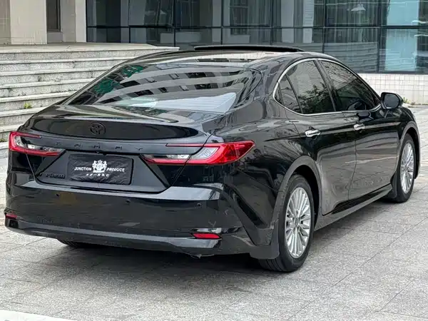 Toyota Camry 2024
