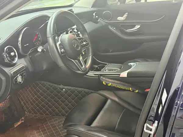 Mercedes-Benz C-Class 2019