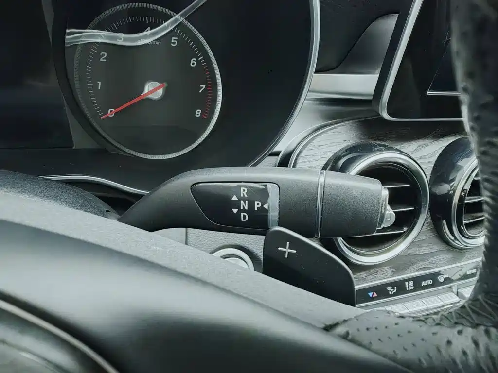Mercedes-Benz C-Class 2017 — фото 13