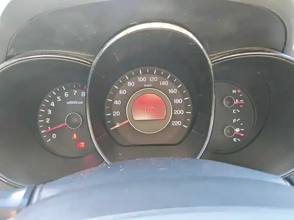 Kia K2 2014