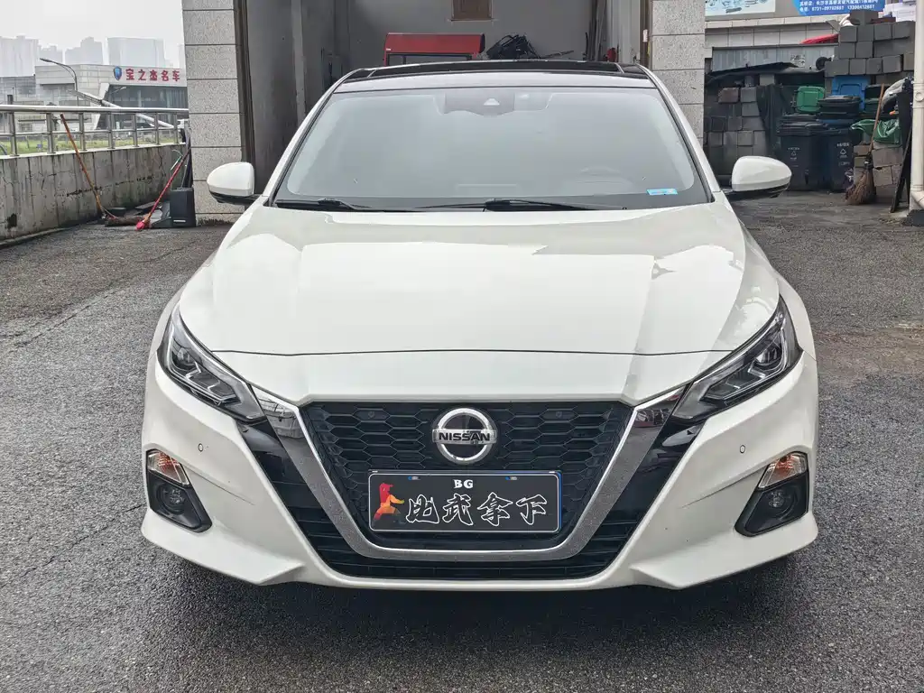 Nissan Teana 2022 — фото 2