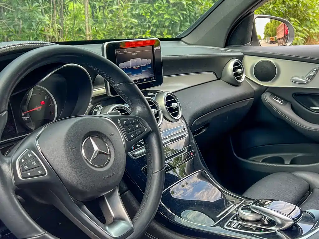 Mercedes-Benz GLC Coupe 2019 — фото 13