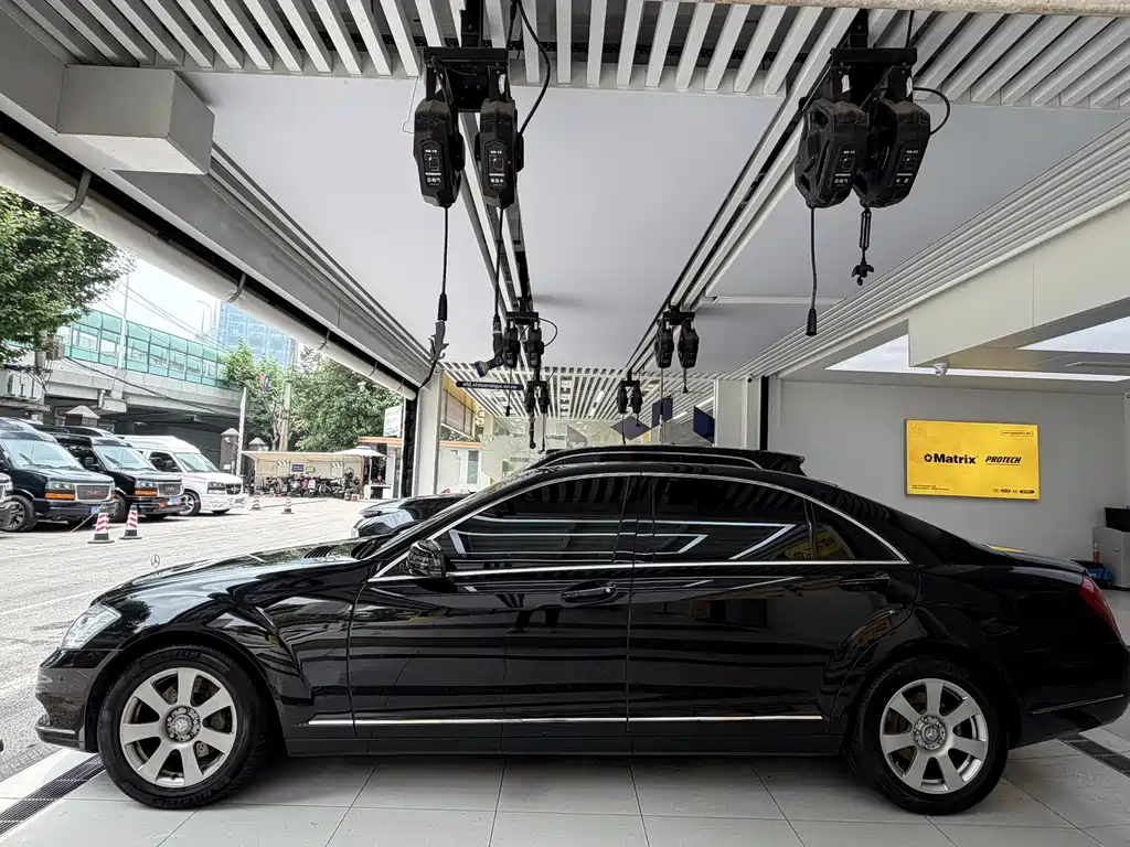 Mercedes-Benz S-Class 2011 — фото 2