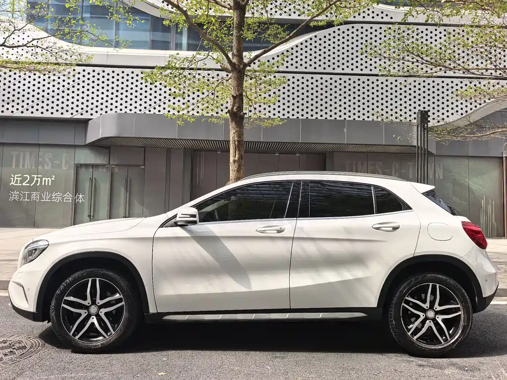 Mercedes-Benz GLA 2017 — фото 4