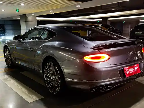 Bentley Continental 2022
