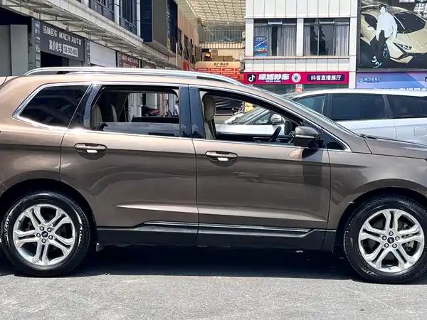 Ford Edge 2016