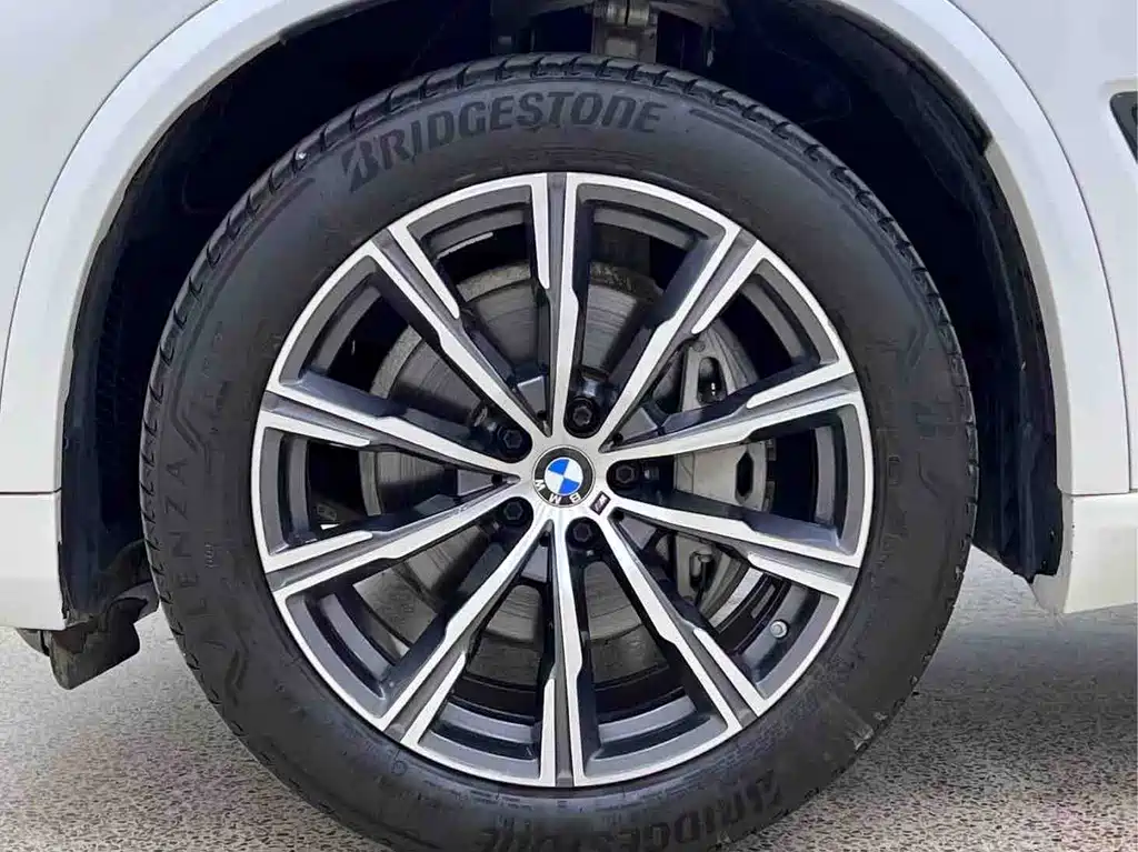 BMW X5 2020 — фото 6