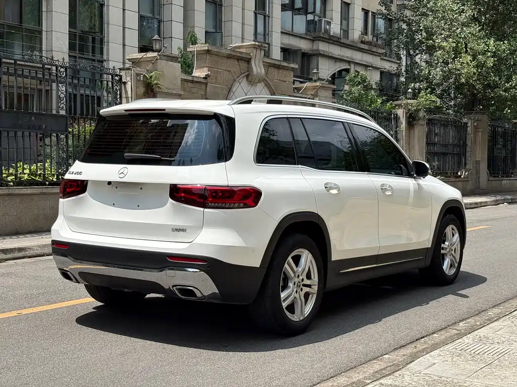 Mercedes-Benz GLB 2021 — фото 15