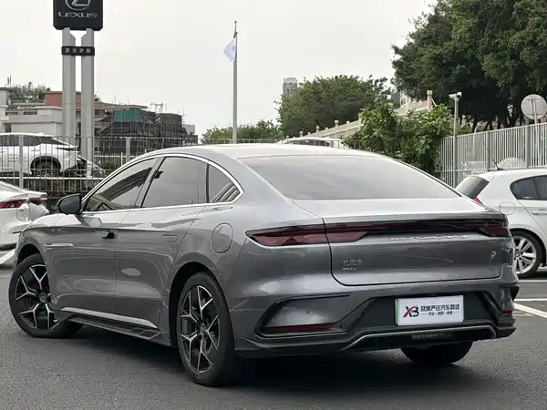 BYD Han 2024