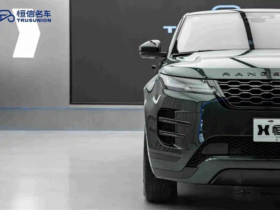 Land Rover Range Rover Evoque 2023 — фото 8