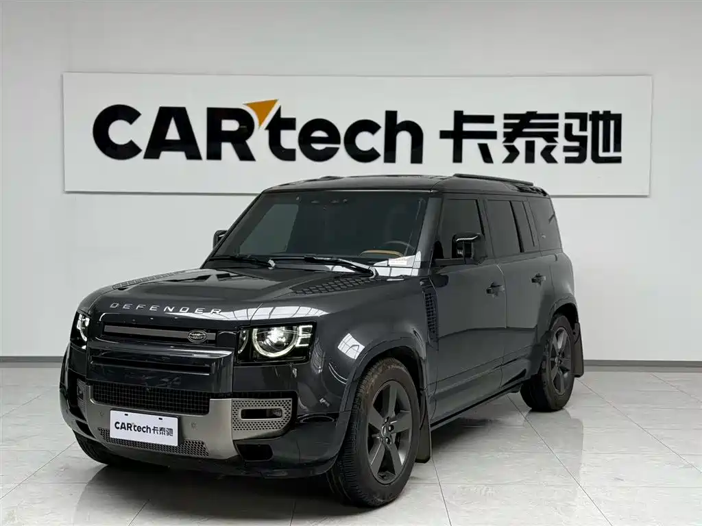 Land Rover Defender 2024 — фото 1