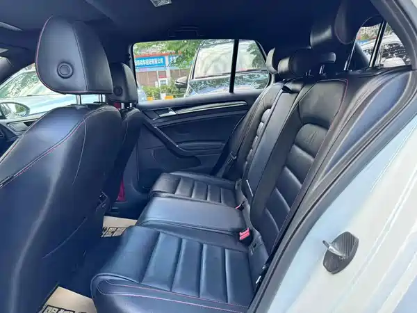 Volkswagen Golf GTI 2017