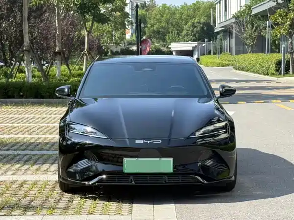BYD Seal 2023