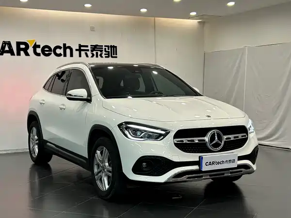 Mercedes-Benz GLA 2023
