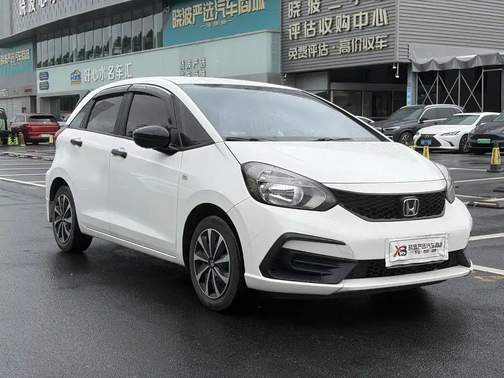 Honda Fit 2023 — фото 3