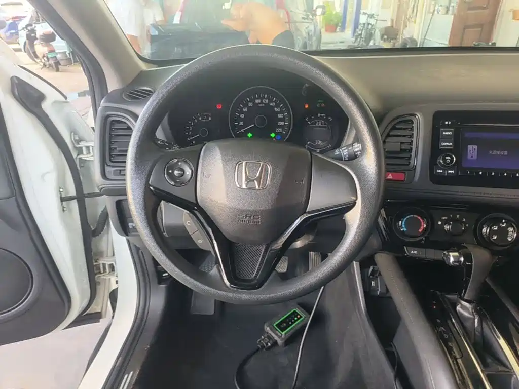 Honda Vezel 2016 — фото 11