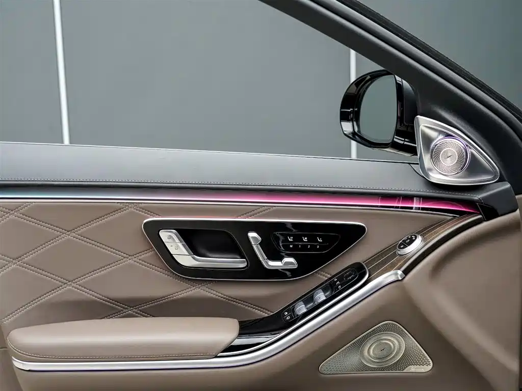 Mercedes-Benz S-Class 2025 — фото 9