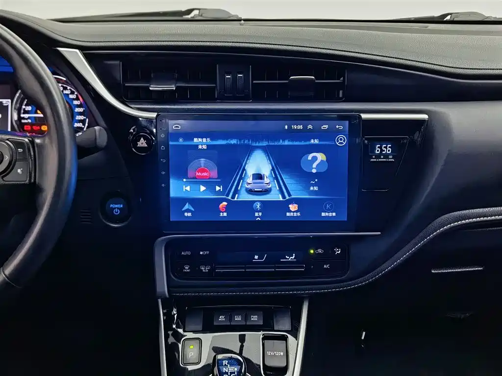 Toyota Corolla 2019 — фото 12