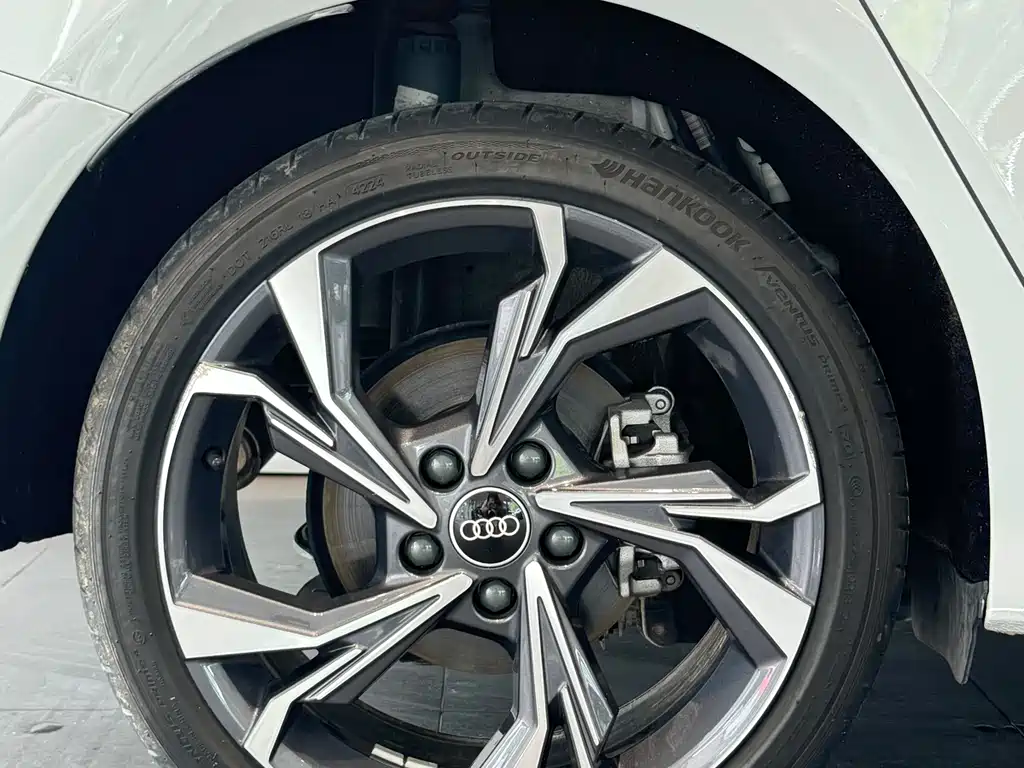 Audi A3 2025 — фото 16