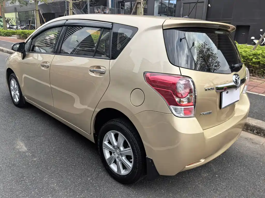 Toyota Verso 2014