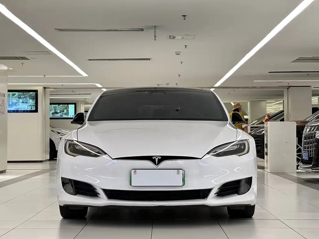 Tesla Model S 2017