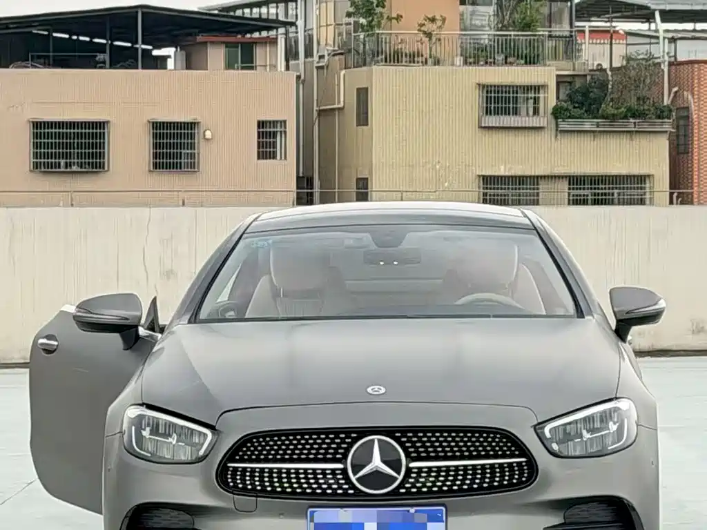Mercedes-Benz E-Class 2023 — фото 2