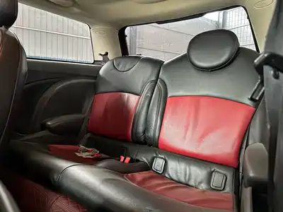 MINI MINI 2012