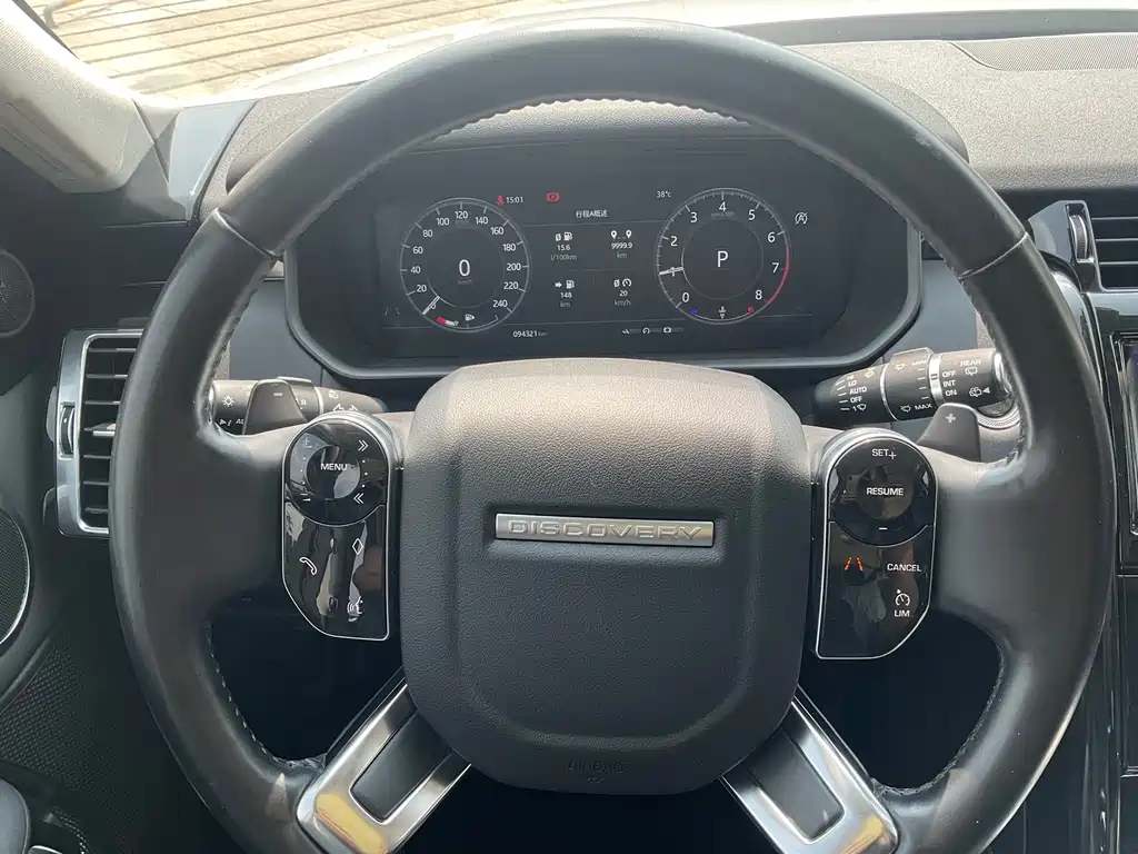 Land Rover Discovery 2020 — фото 10