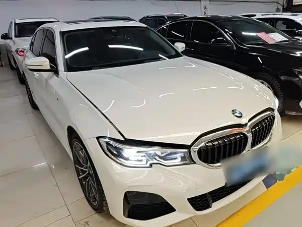 BMW 3 Series 2022