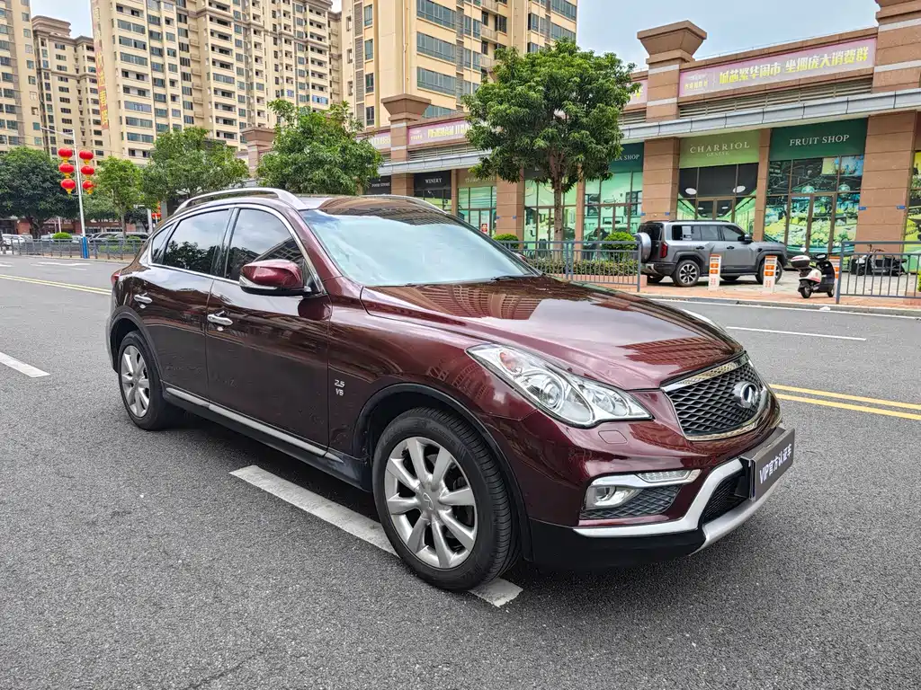 Infiniti QX50 2017 — фото 3