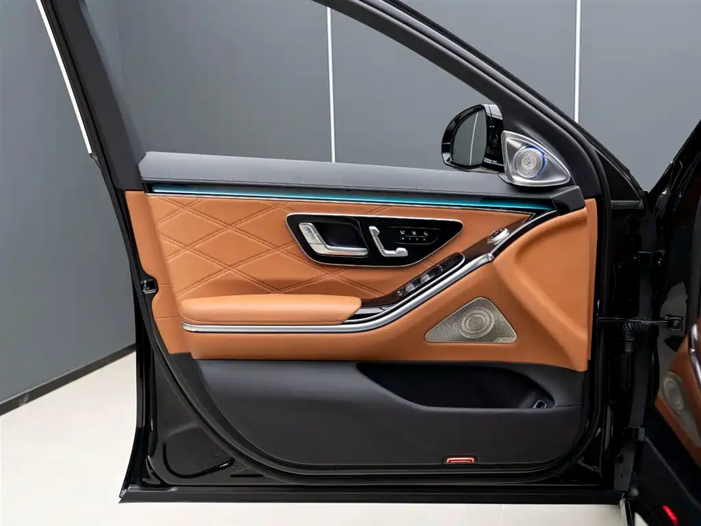 Mercedes-Benz S-Class 2023 — фото 7