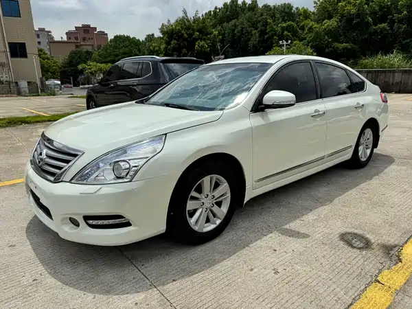 Nissan Teana 2011
