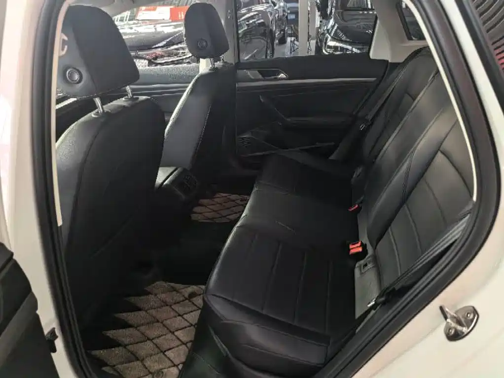 Volkswagen Lavida 2021