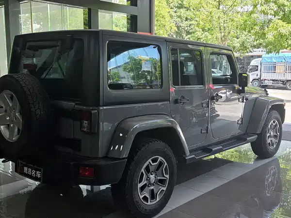 Jeep Wrangler 2014