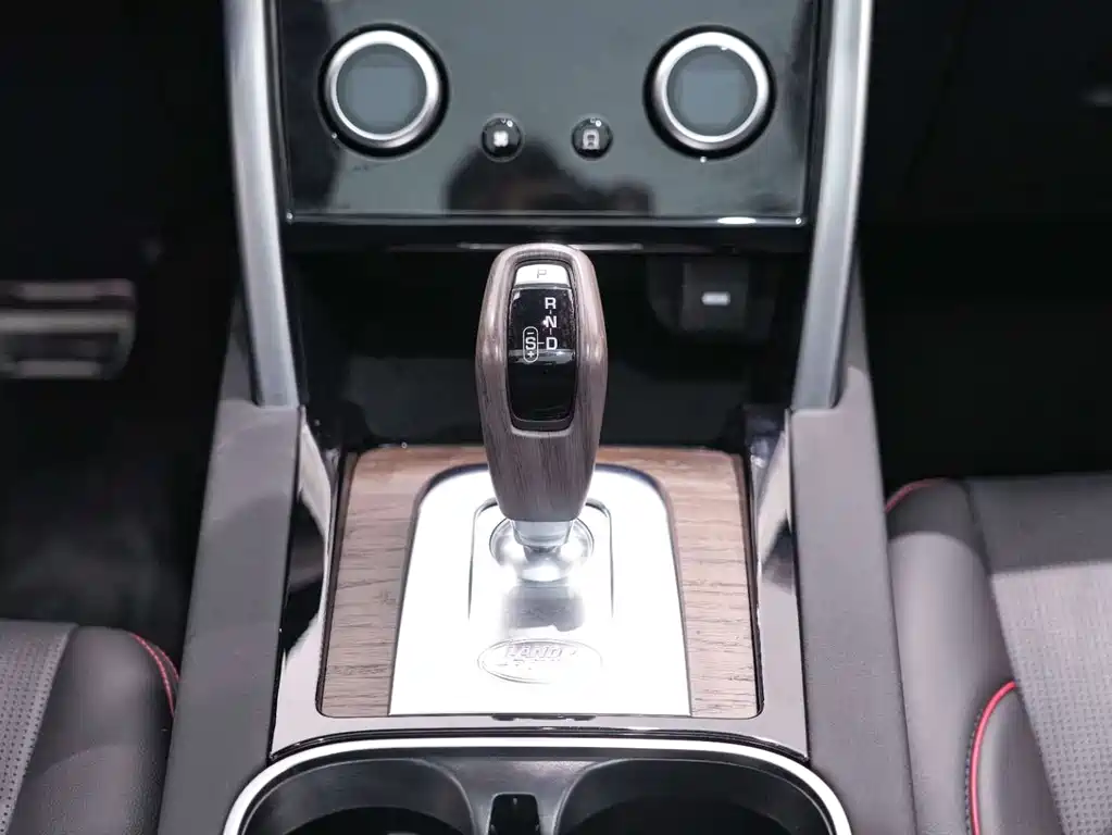 Land Rover Discovery Sport 2022 — фото 14