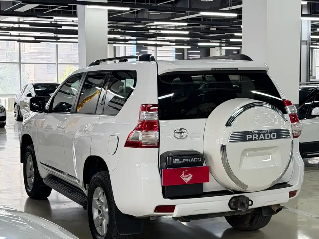 Toyota Prado 2018 — фото 7