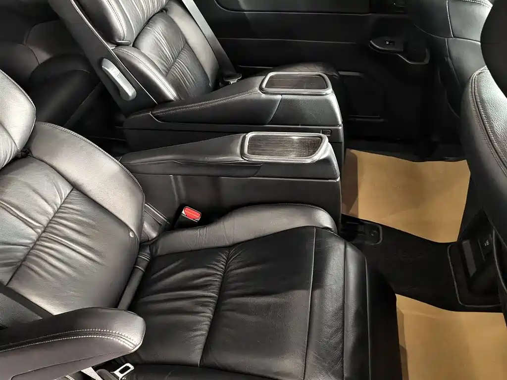 Honda Odyssey 2020 — фото 11