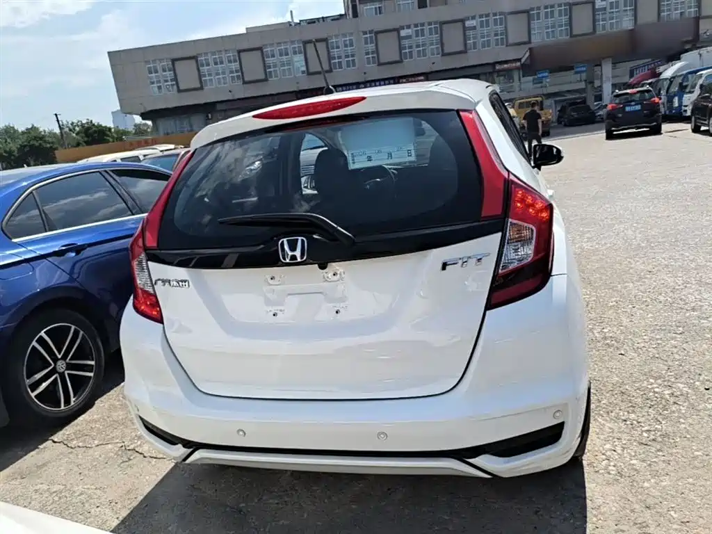 Honda Fit 2019 — фото 6