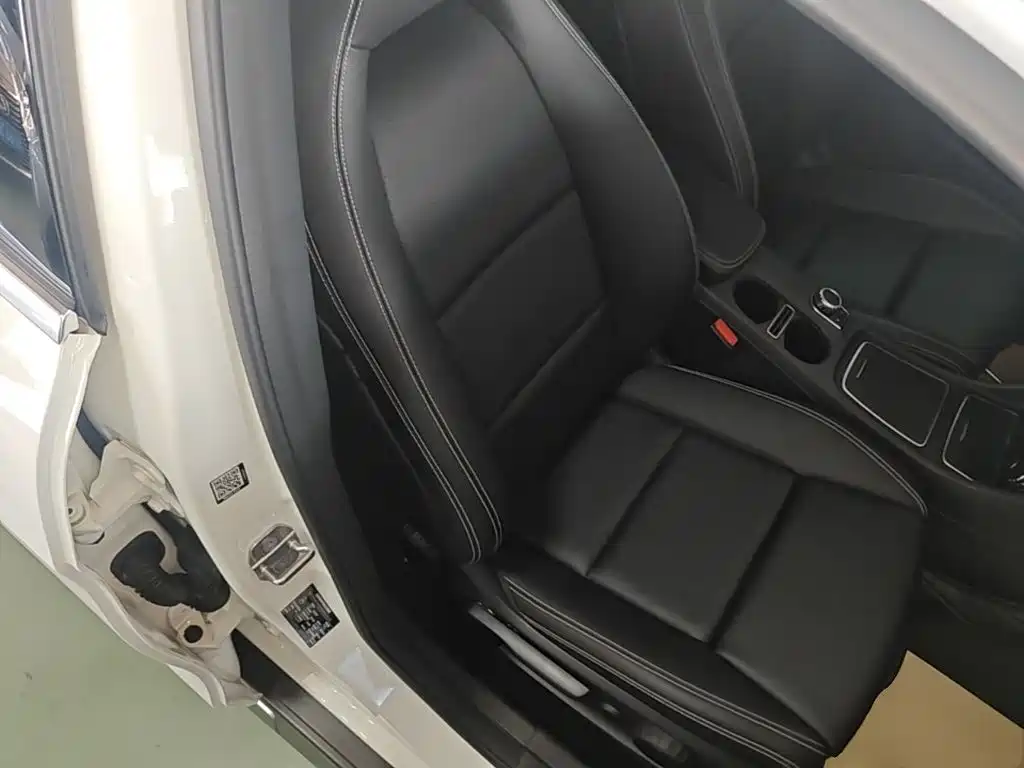 Mercedes-Benz GLA 2019 — фото 25