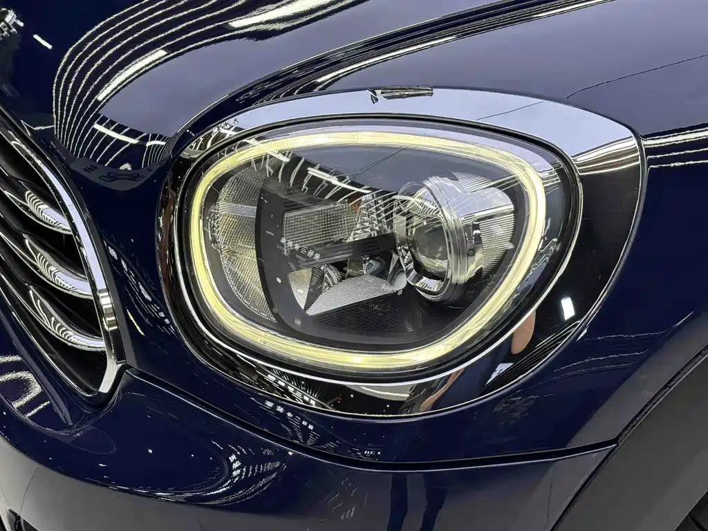 MINI Countryman 2019 — фото 14