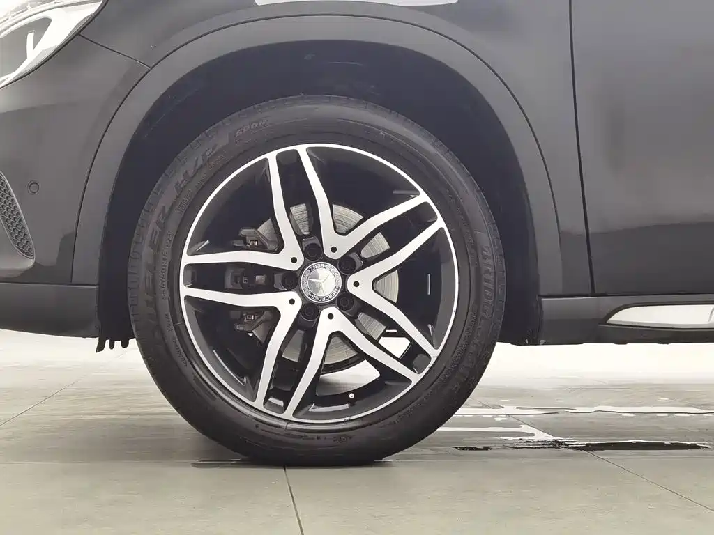 Mercedes-Benz GLA 2015 — фото 17